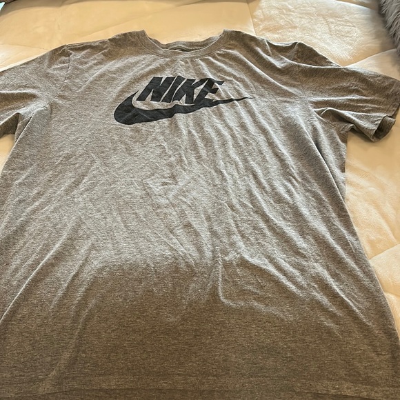 Nike Shirts Mens Nike Tee Gray Black Poshmark